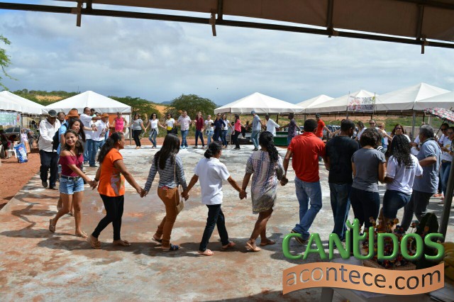 Em Canudos, Comunidade da Barriguda é contemplada com ações e serviços da Prefeitura Itinerante